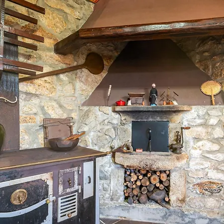 Martim With Pool & Big Garden Near Braga By Se バルセロス