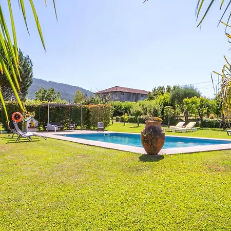 別荘 Martim With Pool & Big Garden Near Braga By Se バルセロス