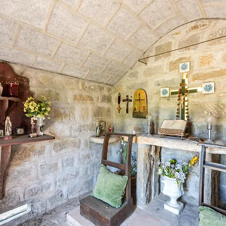 Martim With Pool & Big Garden Near Braga By Se