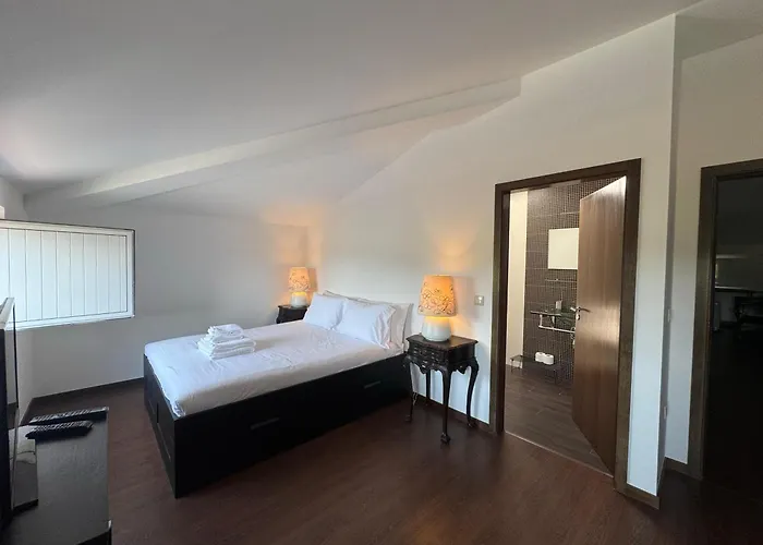 بيت للعطل Martim With Pool & Big Garden Near Braga By Se بارسيلوس