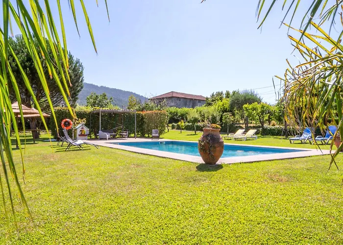 بيت للعطل Martim With Pool & Big Garden Near Braga By Se بارسيلوس